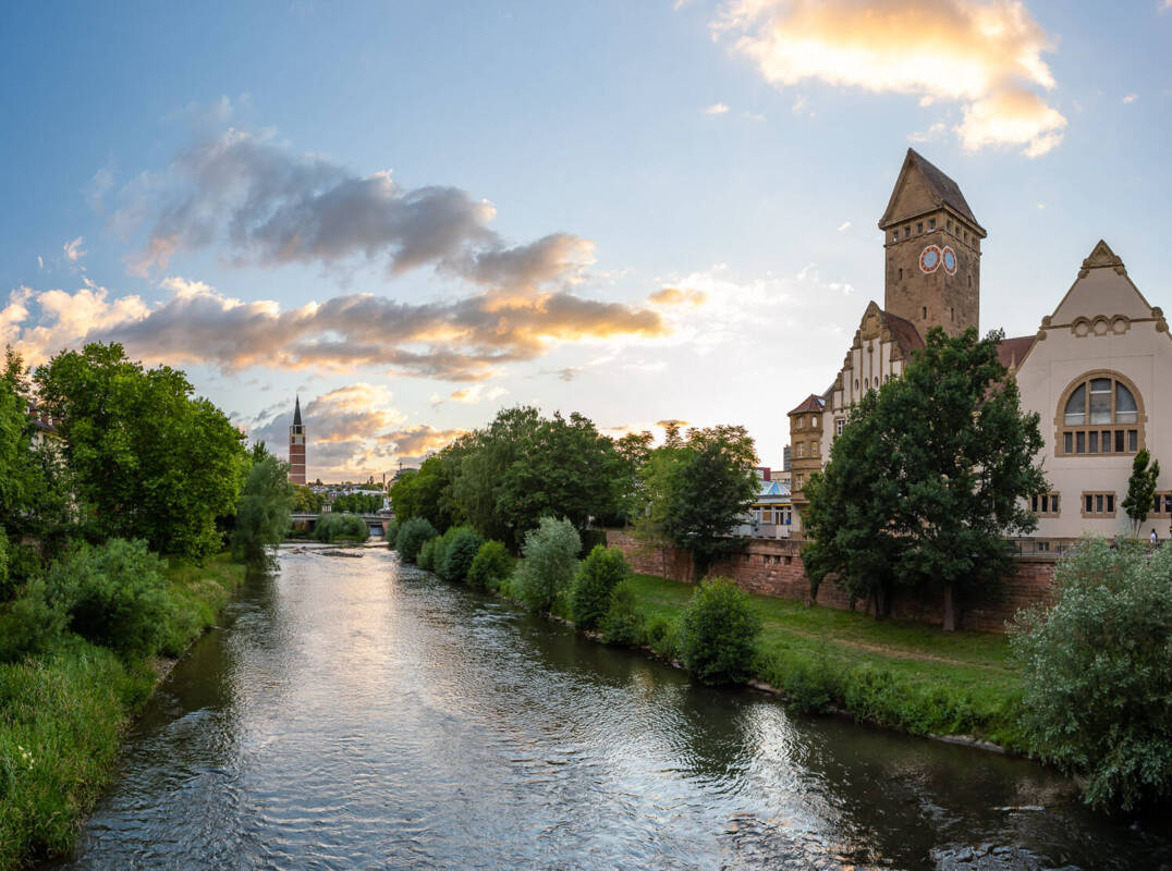 Pforzheim mit der Enz und dem EMMA Kreativzentrum