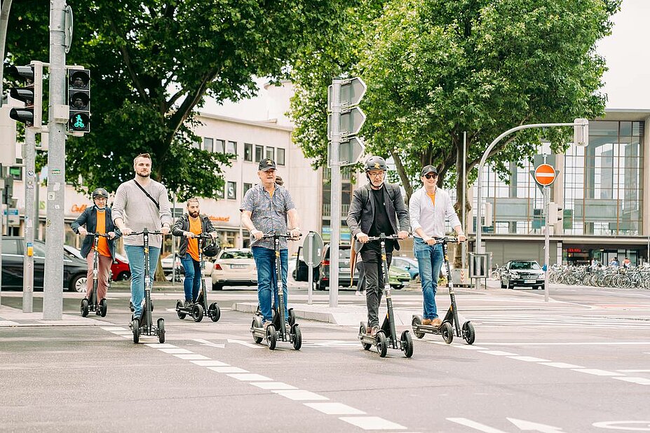 Mit E-Scootern schnell einen neuen Ort entdecken